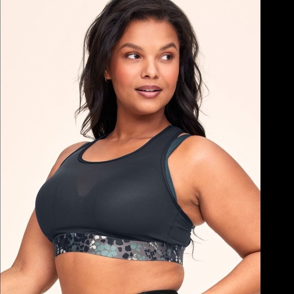 Navy Blue Sports Bra- 44DDD - Picture 1 of 7